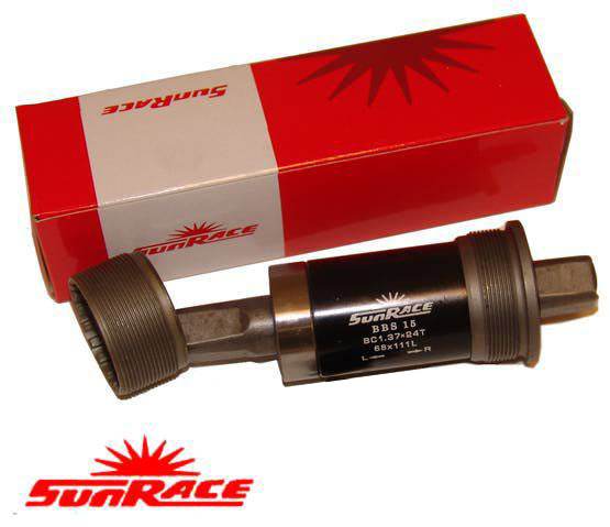 SunRace vevlager BBS 16 cykeldel med röd förpackning, SunRace logotyp