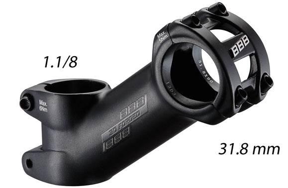 svart 1.1/8 cykelstyrestam med 31.8 mm klämma och synliga åtdragningsmoment