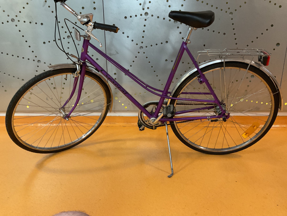 Crescent – FULL_BIKE_LEFT