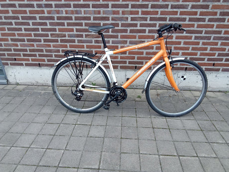 Apollo – FULL_BIKE_RIGHT