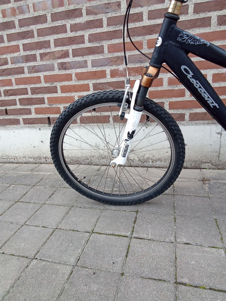Crescent Torn – FRONT_BRAKE
