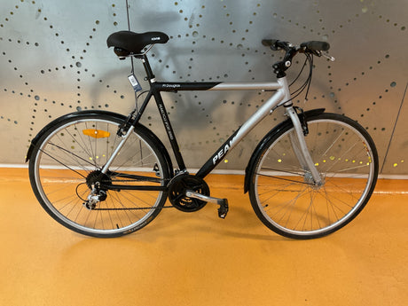 Peak Pt Douglas – FULL_BIKE_RIGHT