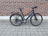 Nakamura Dawson – FULL_BIKE_RIGHT