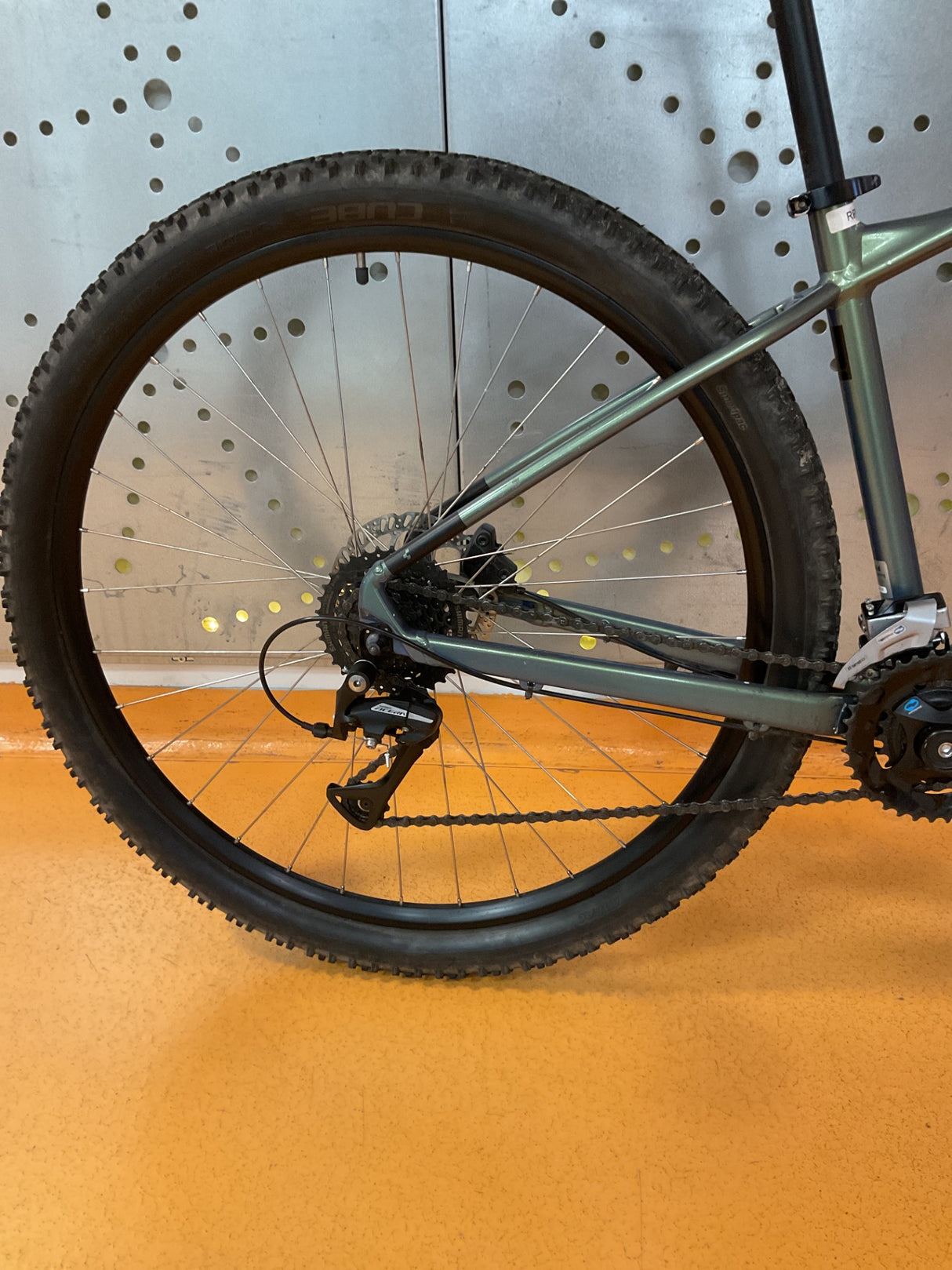 Cube AIM PRO – REAR_GEAR