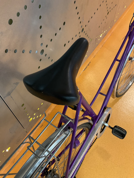 Crescent – SADDLE