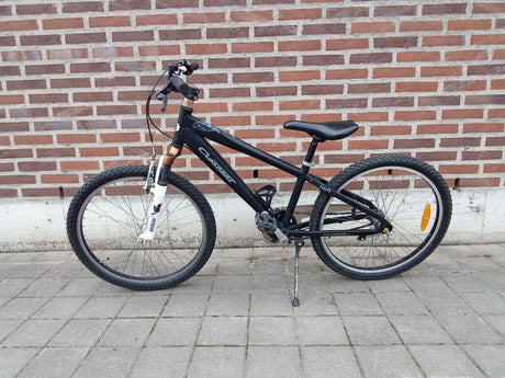 Crescent Torn – FULL_BIKE_LEFT