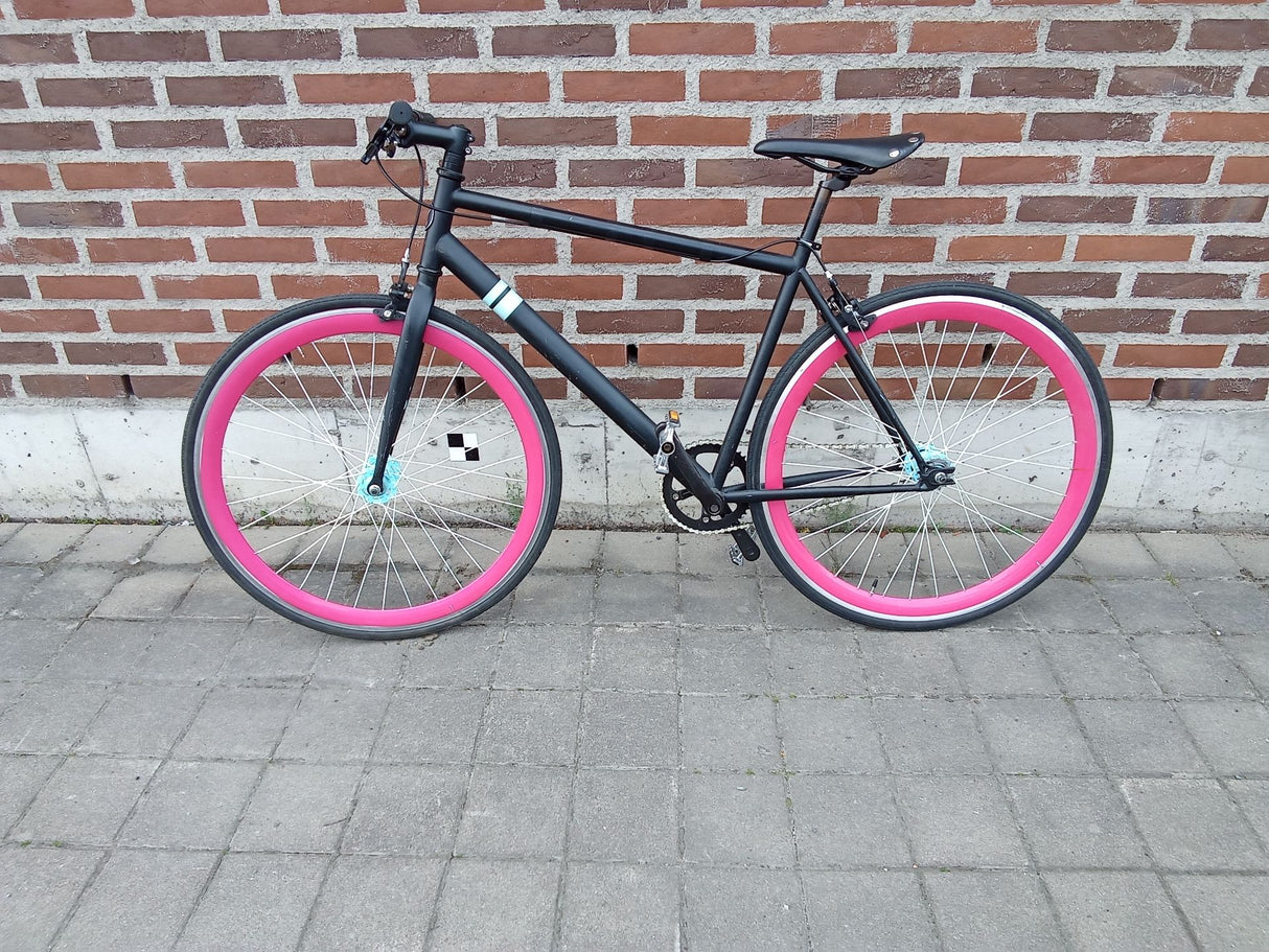Solbacke Sole – FULL_BIKE_LEFT