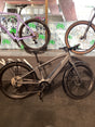 Canyon PRECEDE: ON – FULL_BIKE_RIGHT