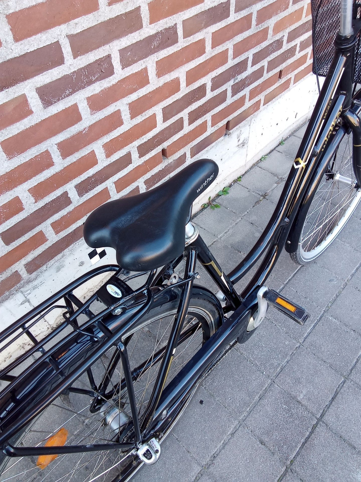 Winther W20 – SADDLE